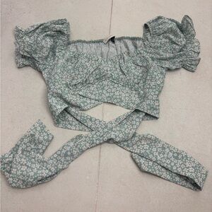 Floral Puff Sleeve Crop Top